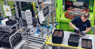 Connessioni IDC e sovrastampaggio per bobine e solenoidi automotive