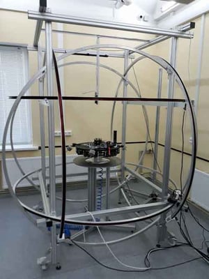 Sistema di bobine di Helmholtz per calibrare i magnetometri. Source: Dragonfly Aerospace