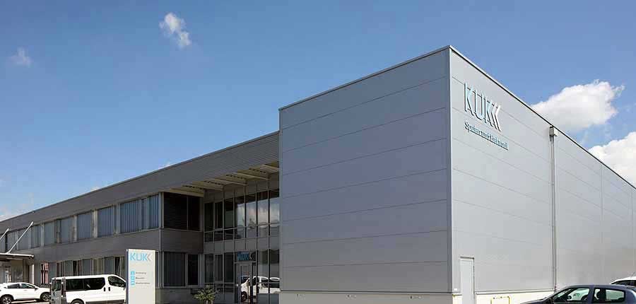 KUK Svizzera. Siti di produzione in tutto il mondo e una rete consolidata di fornitori garantiscono la vicinanza al cliente, brevi distanze di spedizione e condizioni ottimali per le bobine, i trasformatori, gli assemblaggi e l'elettronica specifici del cliente.