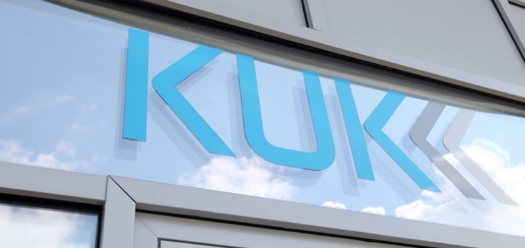 Oltre alla sede centrale di Appenzell (Svizzera), KUK ha cinque filiali in tutto il mondo. Questo assicura una rete ottimale per il servizio clienti globale, l'approvvigionamento, la produzione e la logistica nella catena di fornitura di prodotti per l'avvolgimento e l'elettronica.